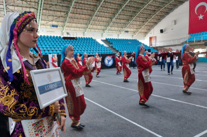 Gençlik Merkezleri Halk Oyunları Şampiyonası Başladı