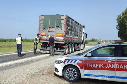 Jandarma Trafik Denetimlerini Sürdürüyor