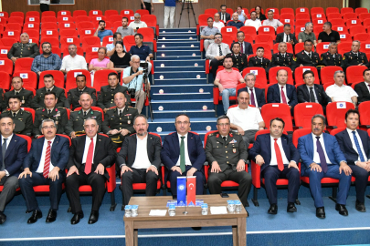 Tekirdağ’da 15 Temmuz Münasebetiyle Konferans Düzenlendi