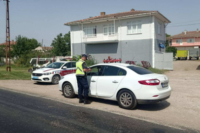 Jandarma Trafik Denetimlerine Devam Ediyor