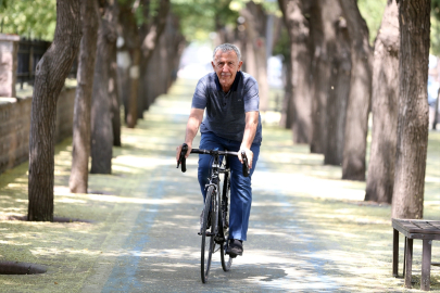 22 Yılda Edirne'den Kars'a 19 Kez Gidip Gelecek Kadar Pedal Çevirdi