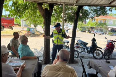 Edirne'de Jandarmadan Motosiklet Denetimleri ve Bilgilendirme Çalışmaları