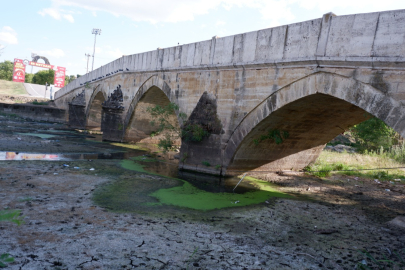 Tunca Nehri “Akmam” Diyor