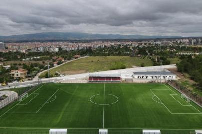 Karaağaç’taki Futbol Sahasının İhalesi Yapıldı