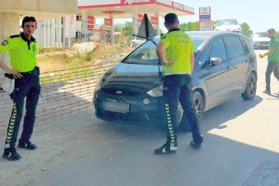 Trafiği Felç Eden Araçlar Otoparka Çekildi