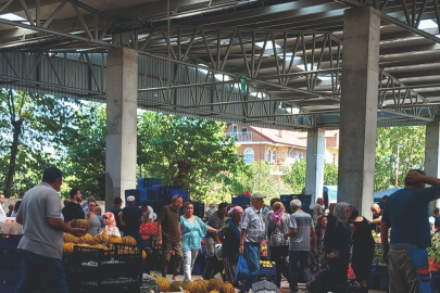 Havsa’daki Halk Pazarına Yoğun İlgi