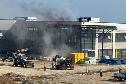 Tekirdağ'da Yapımı Süren Hastanede Yangın