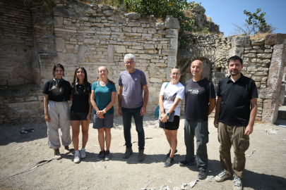 Çanakkale'de Keşfedilen 1850 Yıllık 12 Köşeli Yapı, Artırılmış Gerçeklikle Gezilebiliyor