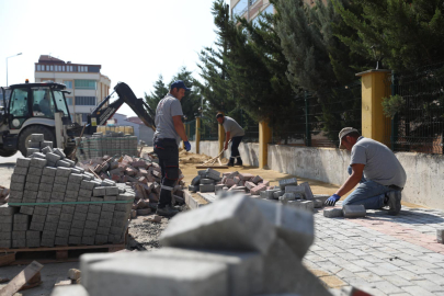 Kapaklı’da Kaldırım Yapım Çalışması