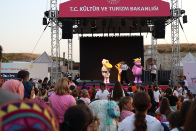 Çanakkale Kültür Yolu Festivali Kültür ve Sanatı Buluşturan Etkinliklerle Sürüyor