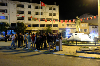 Atatürk Heykeline Zarar Vermeye Çalışan Kişi Psikiyatri Servisinde Tedaviye Alındı