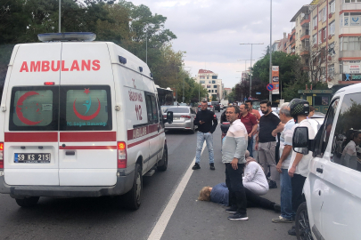 Çorlu'da Motosiklet Yayaya Çarptı: 2 Yaralı