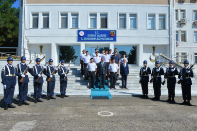 Edirne Valisi Yunus Sezer'den Komutanlara Ziyaret