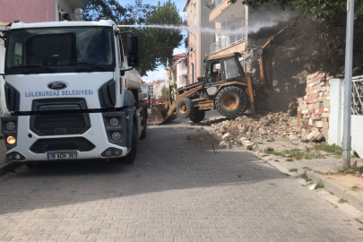 Lüleburgaz’da Metruk Binalar Yıkılıyor