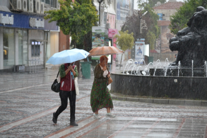 Edirne’de Gök Gürültülü Sağanak Yağış