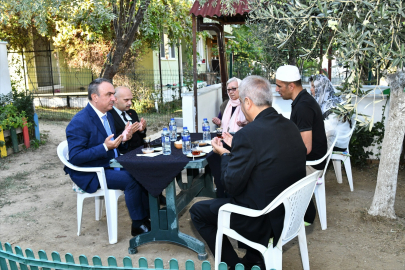 Vali Soytürk Annesi Vefat Eden Gaziye Taziyelerini İletti