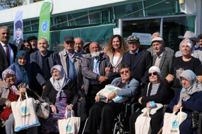 Büyükşehir'den Yaşlılar İçin Anlamlı Etkinlik