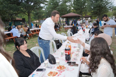 Talay, Üniversite Öğrencileriyle Bir Araya Geldi