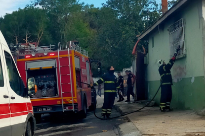 Edirne'de Ev Yangını Büyümeden Söndürüldü