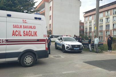 Oğluna Saldıran Köpeğin Sahibini Bıçakladı