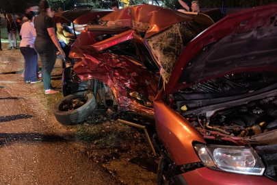 Tekirdağ'da İki Otomobilin Çarpıştığı Kazada 3 Kişi Öldü, 1 Bebek Yaralandı