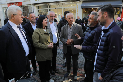 Başkan Akın, Mithatpaşa Mahallesi’nde