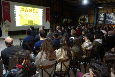 Çanakkale'de 'Afet Müzeye Gelmeden' Konulu Panel Düzenlendi