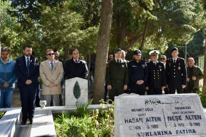 Şehit Öğretmen Neşe Alten ve Babası Mezarları Başında Anıldı