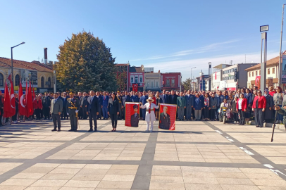 Edirne'de 29 Ekim Coşkusu Törenlerle Başladı