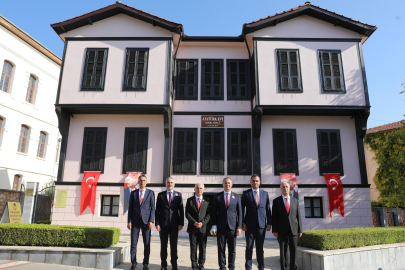 Kırklareli Valisi Turan, Atatürk Evi'ni Ziyaret Etti