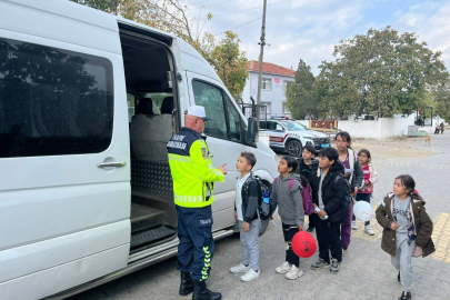 Edirne'de Okul Servis Araçları Denetimleri Sürüyor