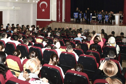 Gelibolu'da Askeri Bando Konser Verdi