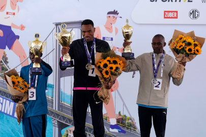 46. İstanbul Maratonu'nda Kazananlar Ödüllerini Aldı