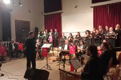 Edirne Topluluğundan “Parla” Performansı