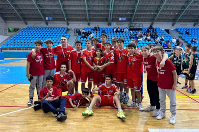 Edirne’de U-14 Erkekler Basketbol Ligi Sona Erdi