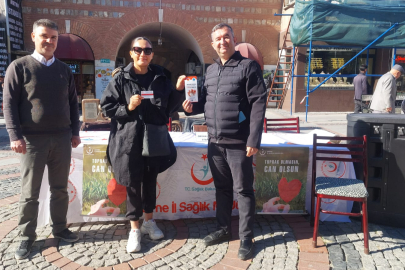 Edirne’deki Saraçlar Caddesi’ne Organ Bağışı Standı