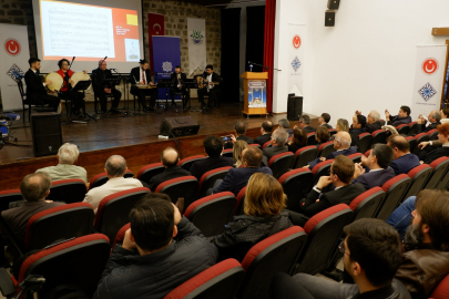 Edirne’de Osmanlı Kimliği ve Selimiye Sempozyumu Başladı