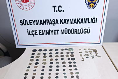 Tekirdağ'da Kaçak Kazı Operasyonunda 145 Sikke Ele Geçirildi