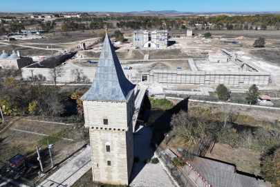 Edirne Sarayı'nı Çevreleyen Surların Restorasyon Çalışmalarında Sona Gelindi