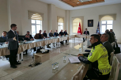 Meriç'te Acil Sağlık Hizmetleri ve Trafik Güvenliği Toplantısı Düzenlendi