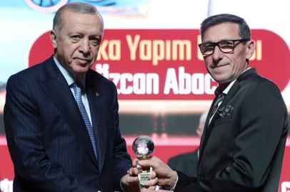 Edirneli Abacı Ödülünü Cumhurbaşkanı Erdoğan'ın Elinden Aldı