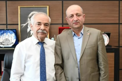 Başkan Özcan, CHP Arifiye İlçe Başkanı Gökpınar’ı Ağırladı