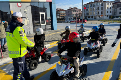 Jandarmadan Öğrencilere Trafik Eğitimi