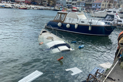 Çanakkale'de Yağmur Suyu ile Dolan Tekne Battı