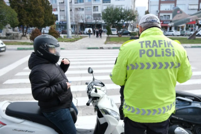 Kırklareli'nde Araç Trafiğine Kapalı Caddelerde Denetim Yapıldı