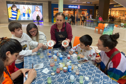 Edirne’de Yılbaşı Temalı Çini Workshop İlgi Gördü