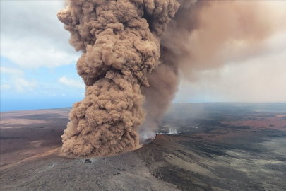 Hawaii'deki Kilauea Yanardağı Faaliyete Geçti