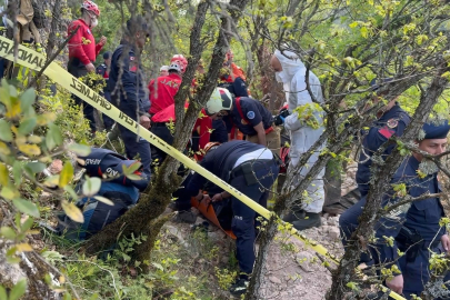 Papa'nın Geleceğini Duyan Defineciler İznik'e Dadandı