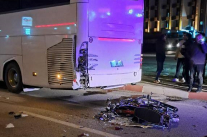 Çanakkale'de Otobüse Çarpan Motosikletin Sürücüsü 5 Günlük Yaşam Mücadelesini Kaybetti