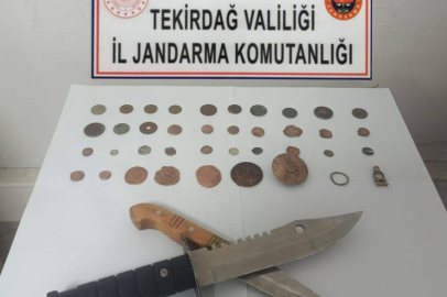 Tekirdağ'da Tarihi Sikke ve Bıçak Ele Geçirildi